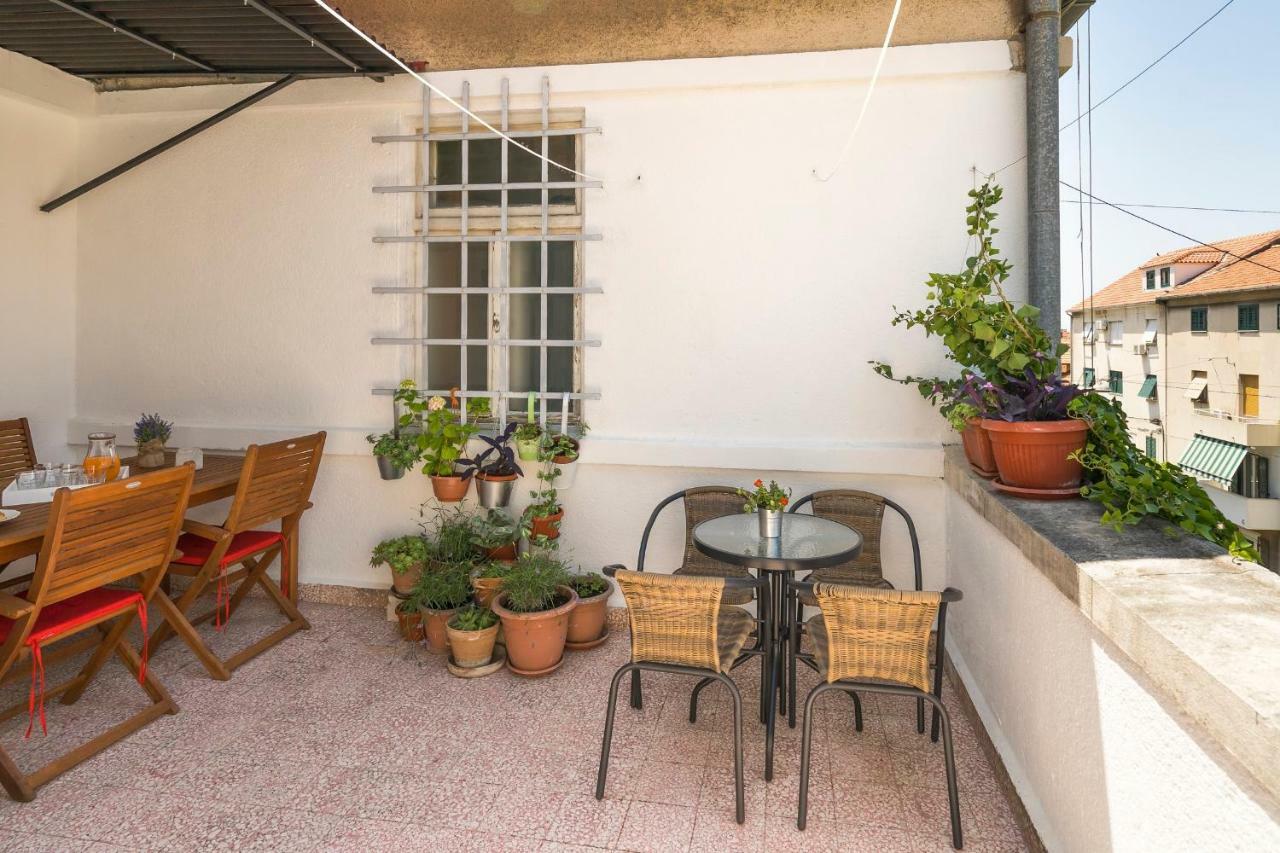 Apartment Dinka Split Buitenkant foto