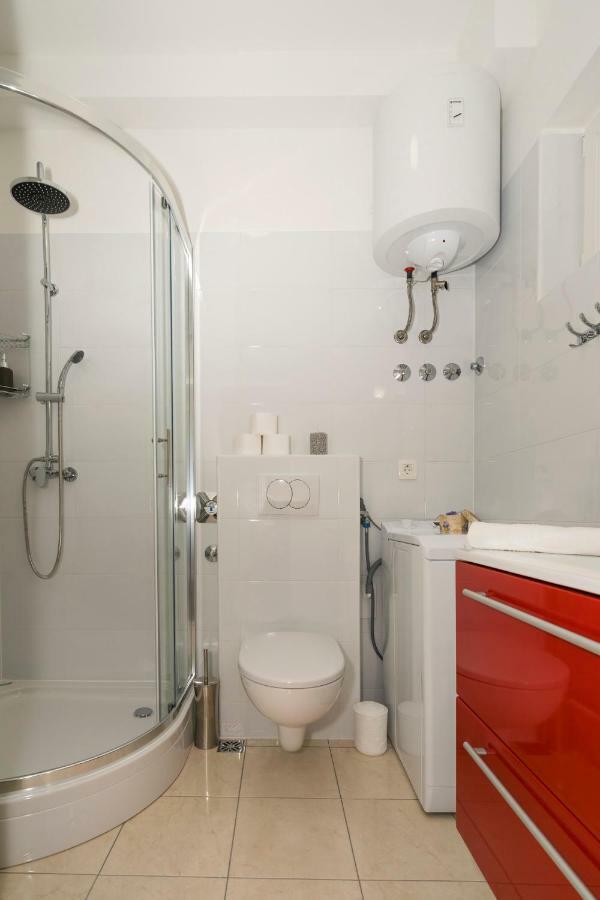 Apartment Dinka Split Buitenkant foto