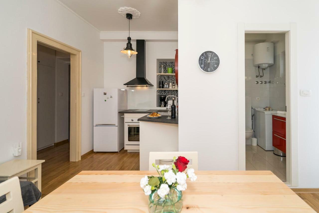 Apartment Dinka Split Buitenkant foto